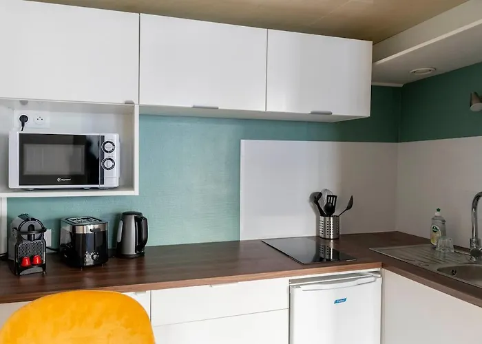 Charming - Rue Froide * 凯恩